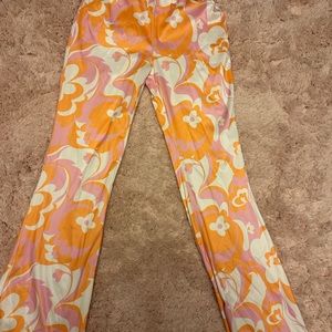 Groovy flare leggings. Size small. Worn once.